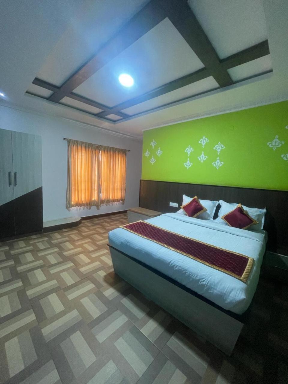 Hotel Ooty Vpr Residency Exterior foto